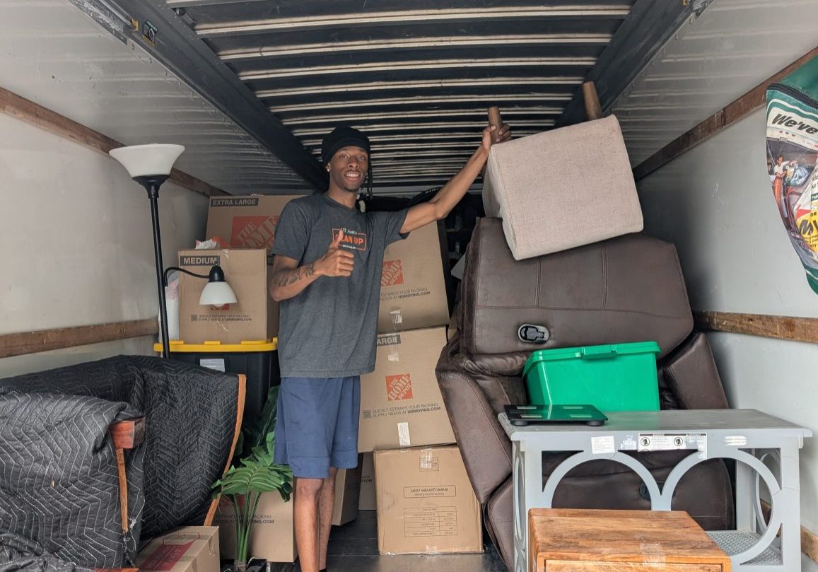 commercia moving truck
