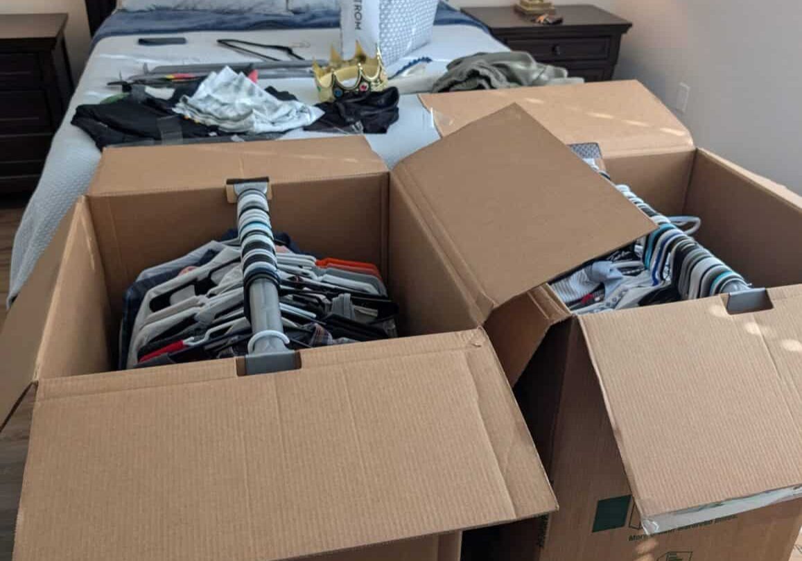 unpacking packing with 5 tons movers scaled